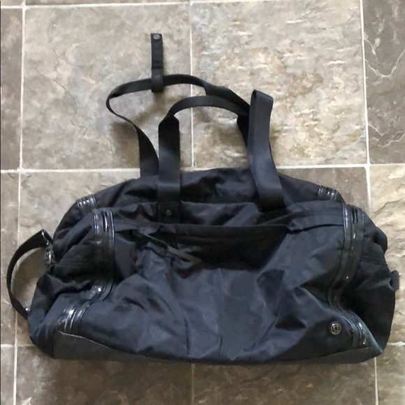 Lululemon bag